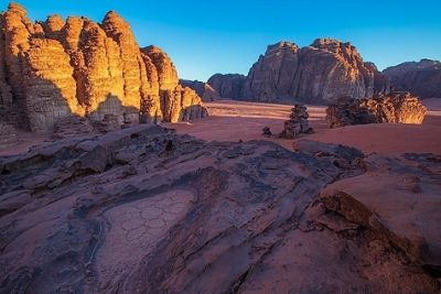 سافر عبر التاريخ