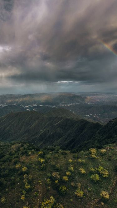 Rainbow Aseer