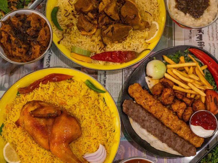تشكيلة أطباق سعودية